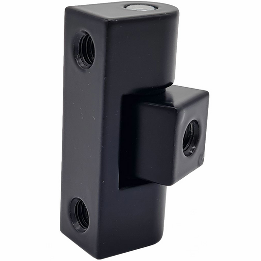 180° Prominent angular hinge